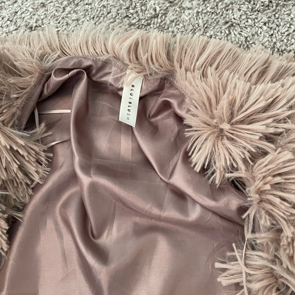 Jacket - Picture 3 of 3